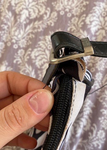 Zebra Desenli Zincir Detaylı Kadın Çanta - Görsel 4