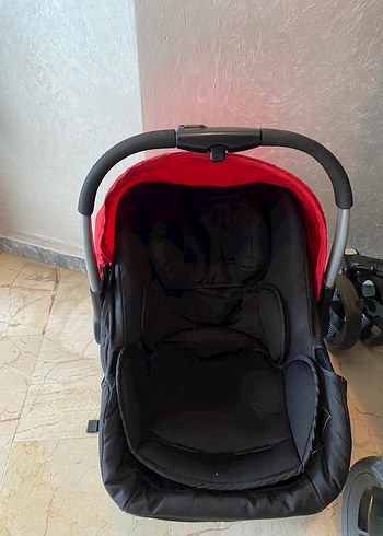 Kırmızı Bebek Arabası ve Taşıma Koltuğu - Görsel 4