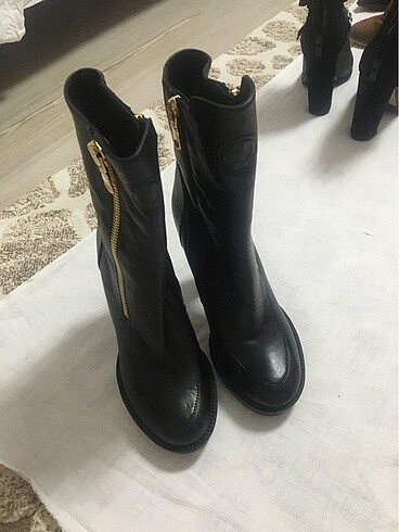 Diğer 37 numara çizme