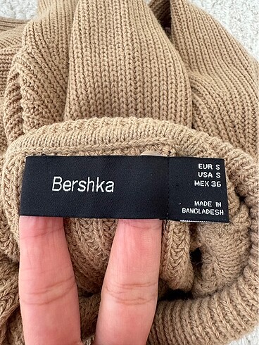 s Beden Bershka Erkek Bığazlı Triko Kazak
