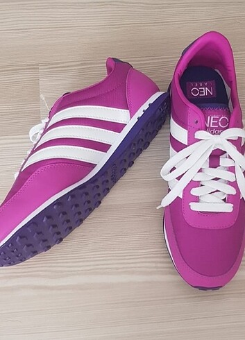Adidas bayan Spor ayakkabı