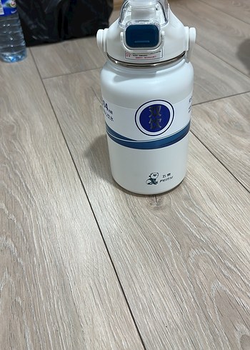 Beyaz çocuk termos Hafif Tasarım