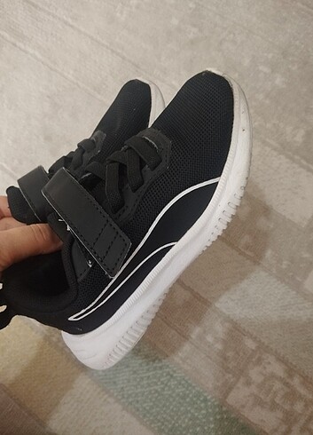 28 Beden siyah Renk ORJİNAL PUMA ERKEK ÇOCUK