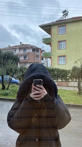 SİYAH ŞİŞME MONT