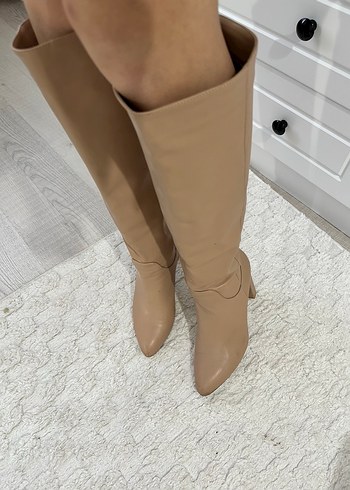 Bej Deri Dizüstü Topuklu Kadın Çizme - Görsel 5