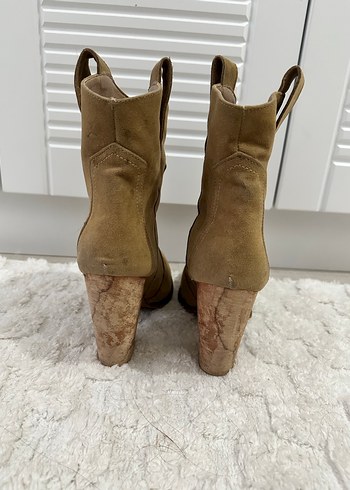 Bej Süet Kadın Topuklu Bot - Görsel 3