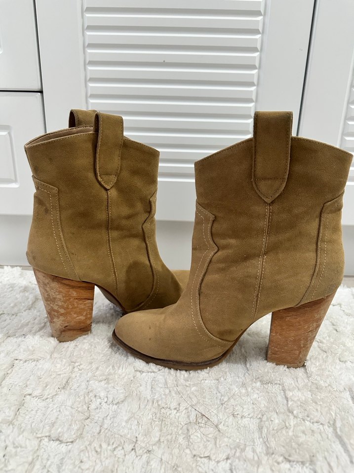 Bej Süet Kadın Topuklu Bot - Görsel 4