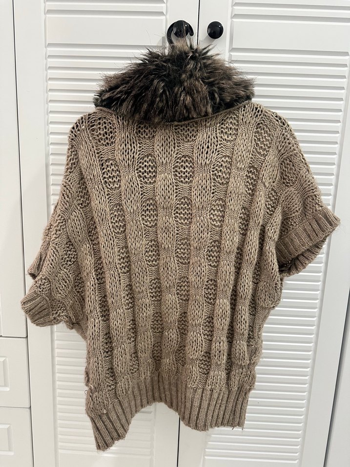 Bohem Tarz Kahverengi Örgü Triko ve Kürk Detaylı - Görsel 2