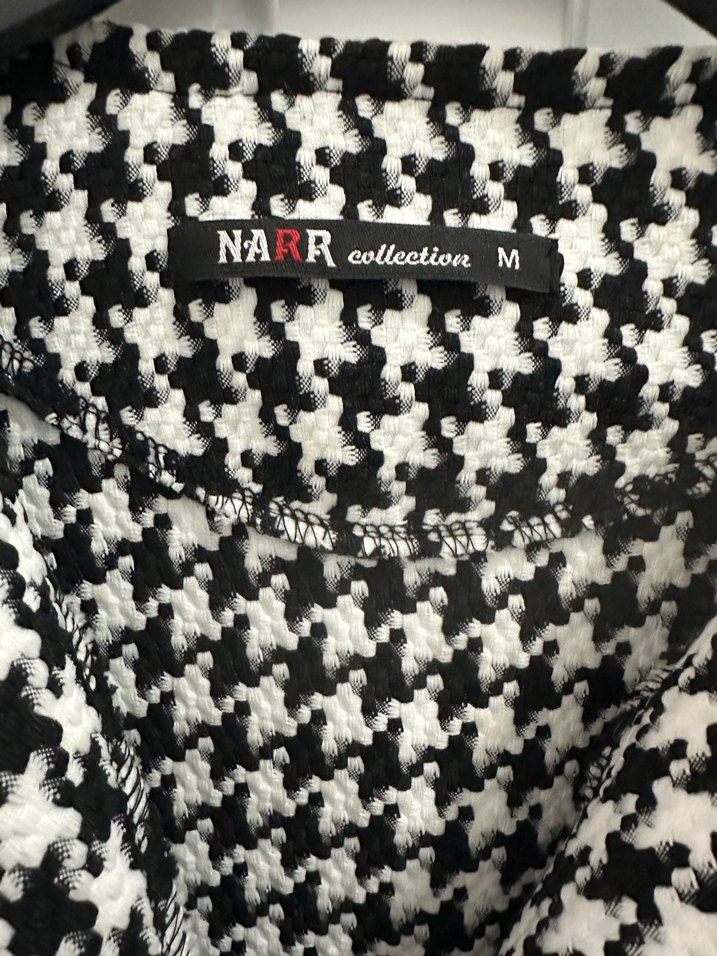 Düğmeli Siyah Beyaz Kazayağı Blazer - Görsel 2