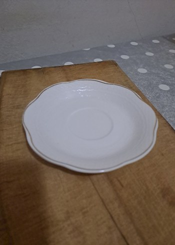 Gri Detaylı Beyaz Porselen Fincan Takımı - Görsel 5