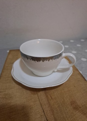 Gri Detaylı Beyaz Porselen Fincan Takımı - Görsel 2