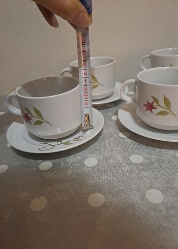 Beyaz Çiçek Desenli 4'lü Fincan Takımı - Görsel 2