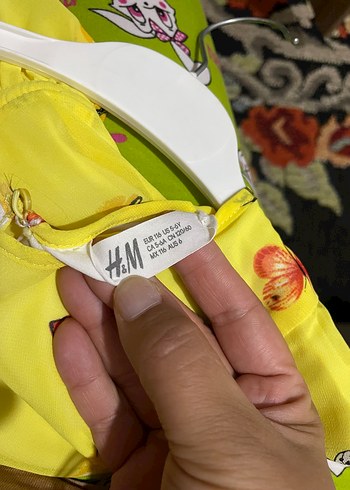 H&M HM Sarı Kelebek Desenli Kız Çocuk Elbise 5 6 yaş