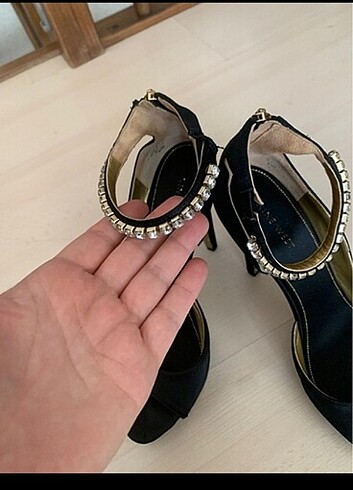 39 Beden siyah Renk Nine West ince tupuklu