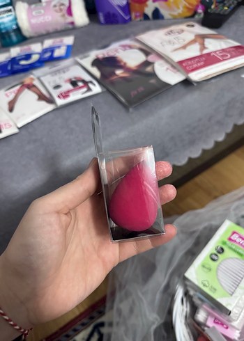 Eklips Koyu Pembe Makyaj Süngeri - Görsel 4