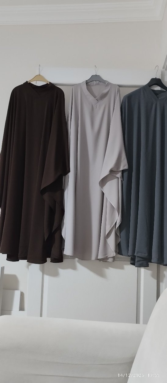 Gri Uzun Kollu Kadın Panço - Görsel 3