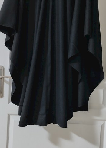 Siyah Drapeli Uzun Gotik Kadın panço - Görsel 4