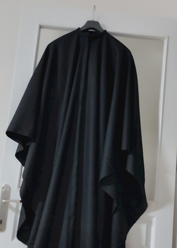 Siyah Drapeli Uzun Gotik Kadın panço - Görsel 3