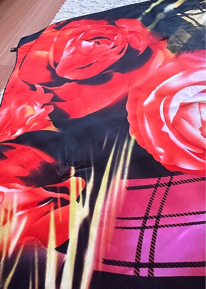 aker sura ıpek esarp - Görsel 2