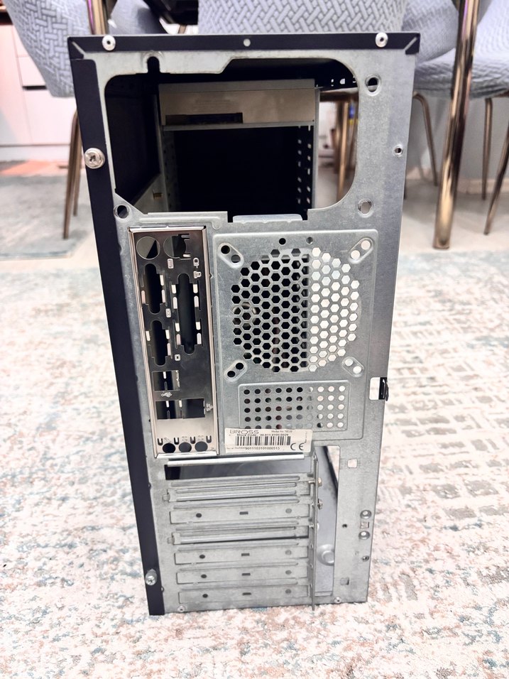 BROSS Bilgisayar Kasası (içiboş) - Görsel 2