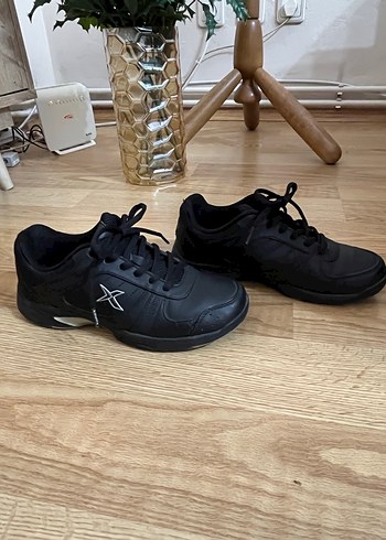 Kinetix Siyah Spor Ayakkabı - Görsel 2