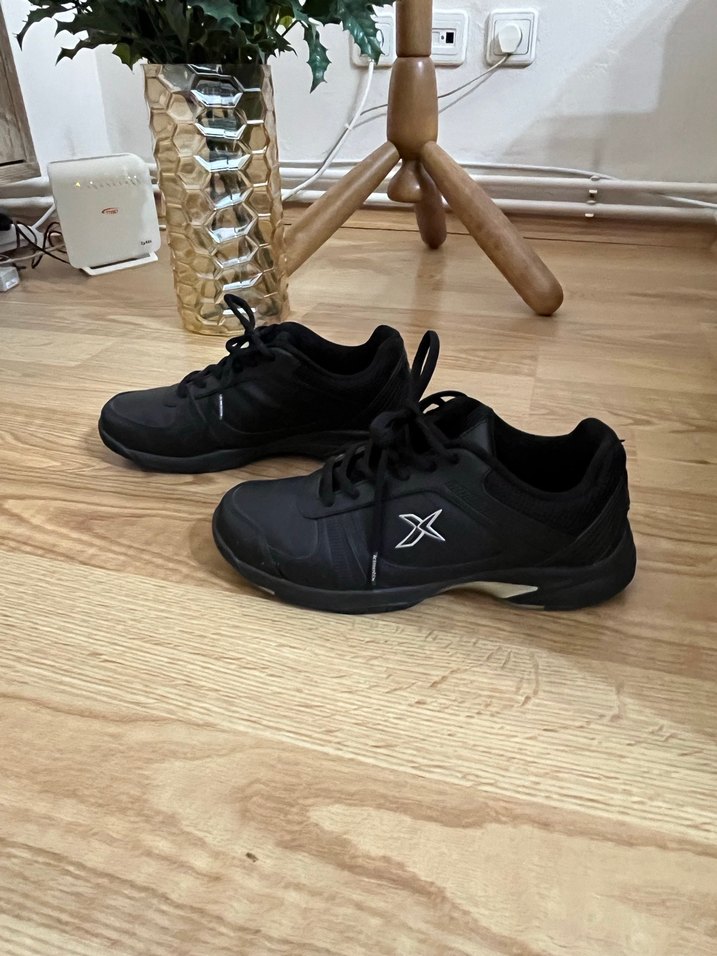 Kinetix Siyah Spor Ayakkabı - Görsel 3