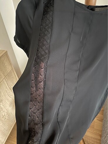 Siyah Vatkalı Bluz - Görsel 8