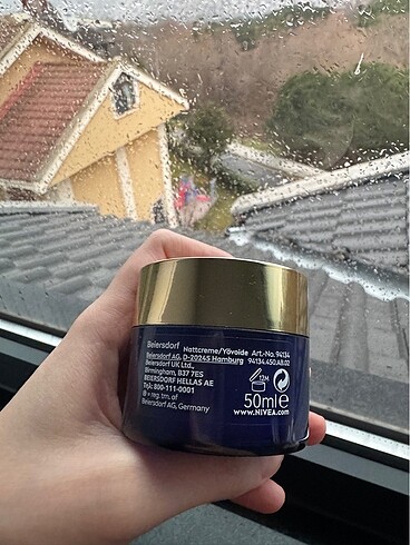 Beden NIVEA Luminous 630 Gece Kremi