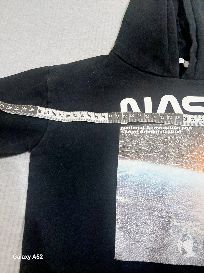 NASA Baskılı Siyah Kapüşonlu Sweatshirt - Görsel 3