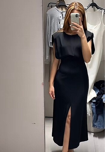 Zara vatkalı elbise