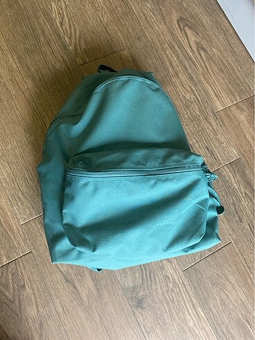 eastpak sırt çantası