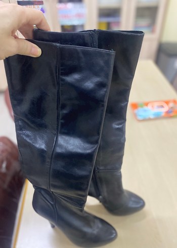 Siyah Deri Dizüstü Stiletto Topuklu çizme - Görsel 2