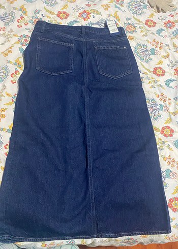 Düğmeli Lacivert Midi Kot Etek mavi marka - Görsel 6