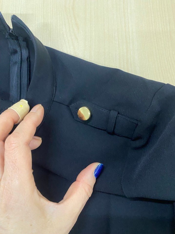 Düğmeli Siyah Kadın elbise - Görsel 3