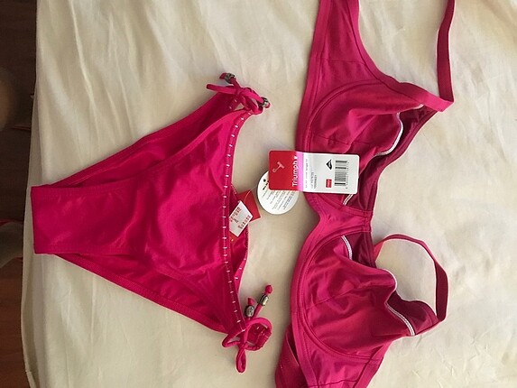 Triumph pembe bikini takımı