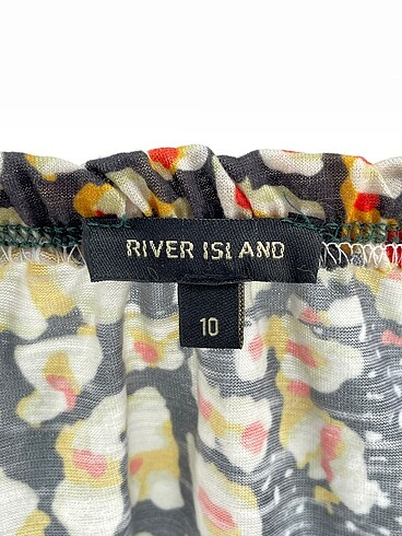 36 Beden çeşitli Renk River Island Bluz %70 İndirimli.