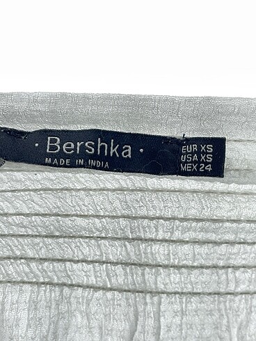 xs Beden beyaz Renk Bershka Bluz %70 İndirimli.