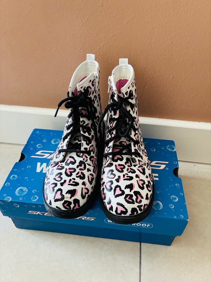 Pembe Leopar Desenli Skechers Kız Botu - Görsel 2