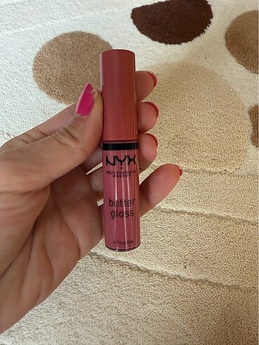 Nyx butter gloss angel rengi