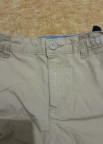 10 Yaş Beden haki Renk LCWAİKİKİ 10/11Y.140-146 CM.