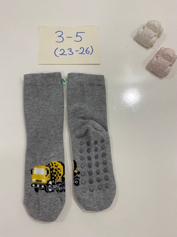 3-5 Yaş Kaymaz Çorapp - Görsel 2