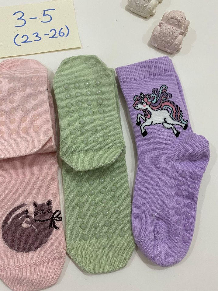 3-5 Yaş Kaymaz Unicorn Çorap - Görsel 3