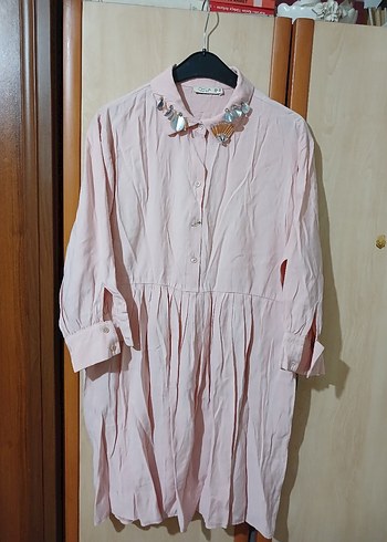 Diğer Pembe Tunik,elbise Düğmeli, Salaş Kesim 42 bdn pembe gömlek yaka