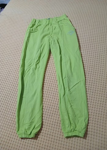 Yeşil Rahat Kesim Kız Çocuk Eşofman Altı - Görsel 4