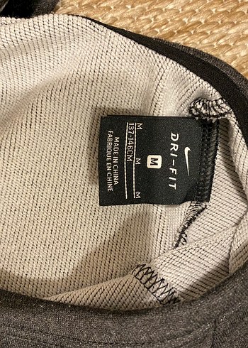 Nike spor crop - Görsel 3