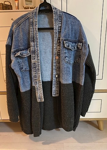 Gri Triko ve Denim Kombinli Hamile Hırkası - Görsel 3