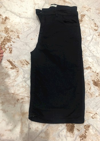 38 Beden siyah Renk Siyah şort