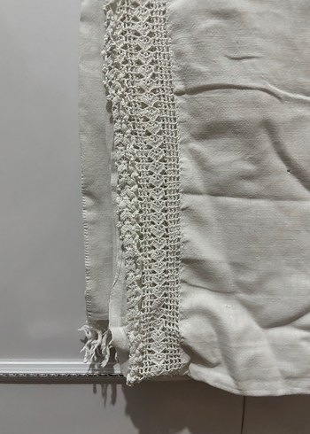 Dantel Detaylı Beyaz Çarşaf - Görsel 2