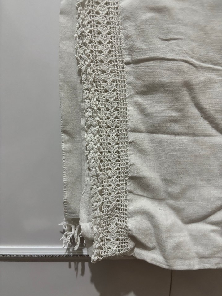 Dantel Detaylı Beyaz Çarşaf - Görsel 2