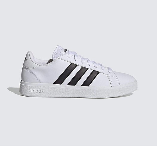 Grand court Adidas